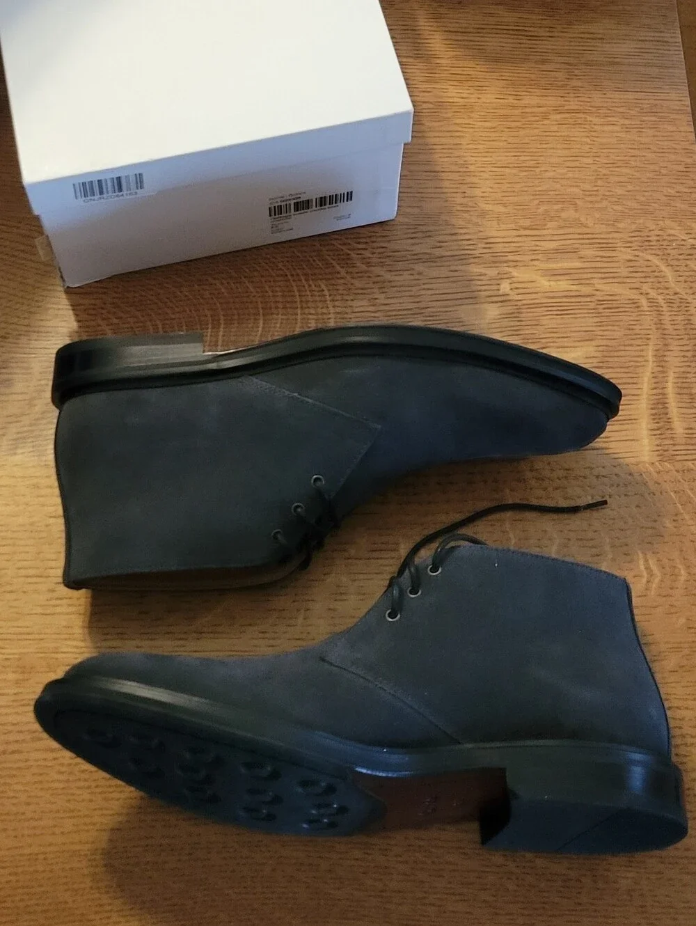 Quince Heritage Suede Chukka Boot - Charcoal